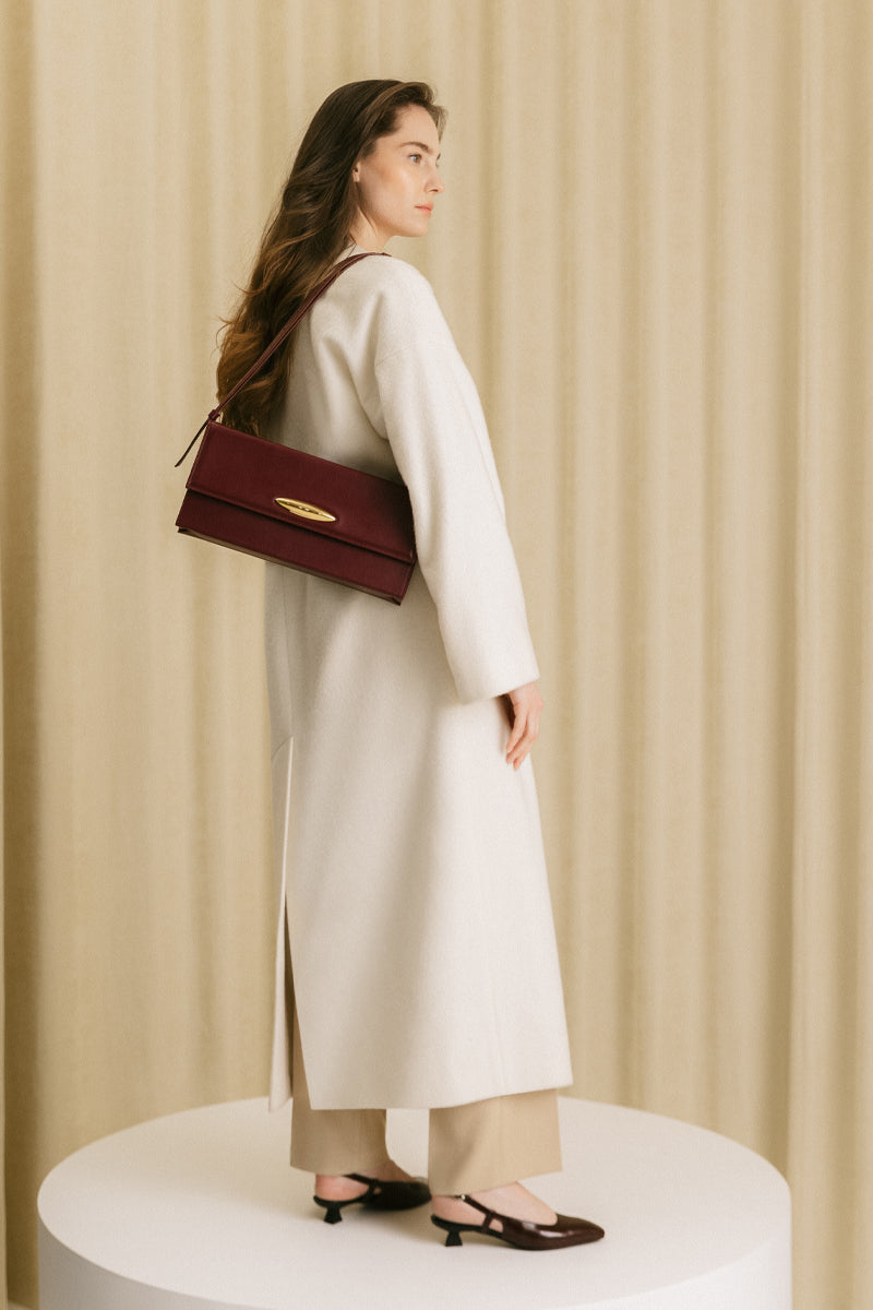 LEGANS BAGUETTE BAG IN BURGUNDY LEATHER - CULT MIA
