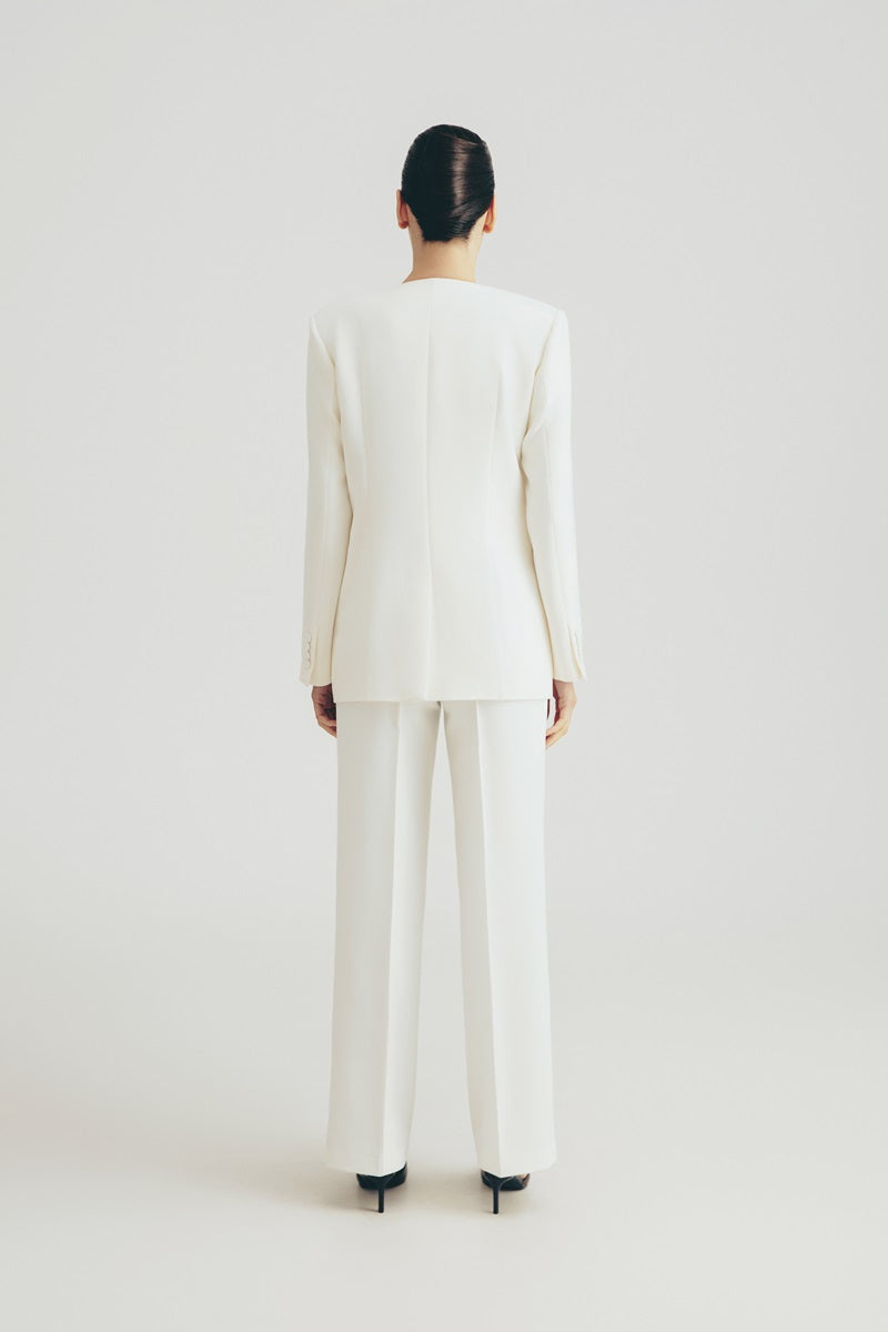 FITTED DOUBLE-BREASTED BLAZER IN WHITE - CULT MIA