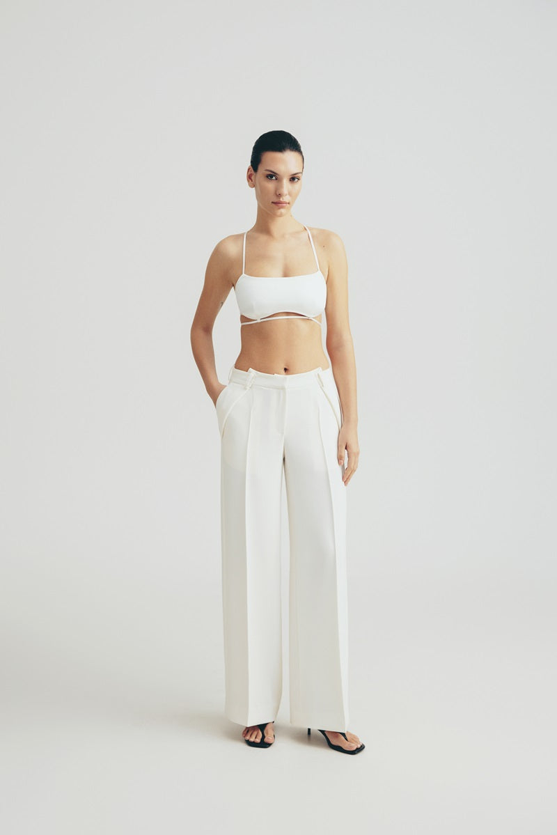 CROP TOP IN WHITE - CULT MIA