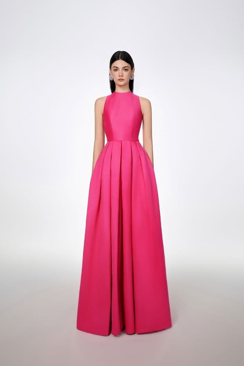 HIGH NECK SLEEVELESS MAXI DRESS | Tracy Studio | CULT MIA
