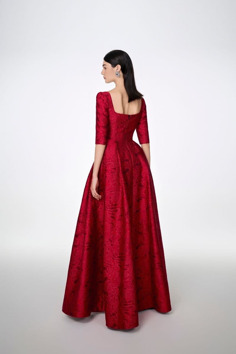 LONG SLEEVE CURVED NECKLINE FULL DRESS | Tracy Studio | CULT MIA