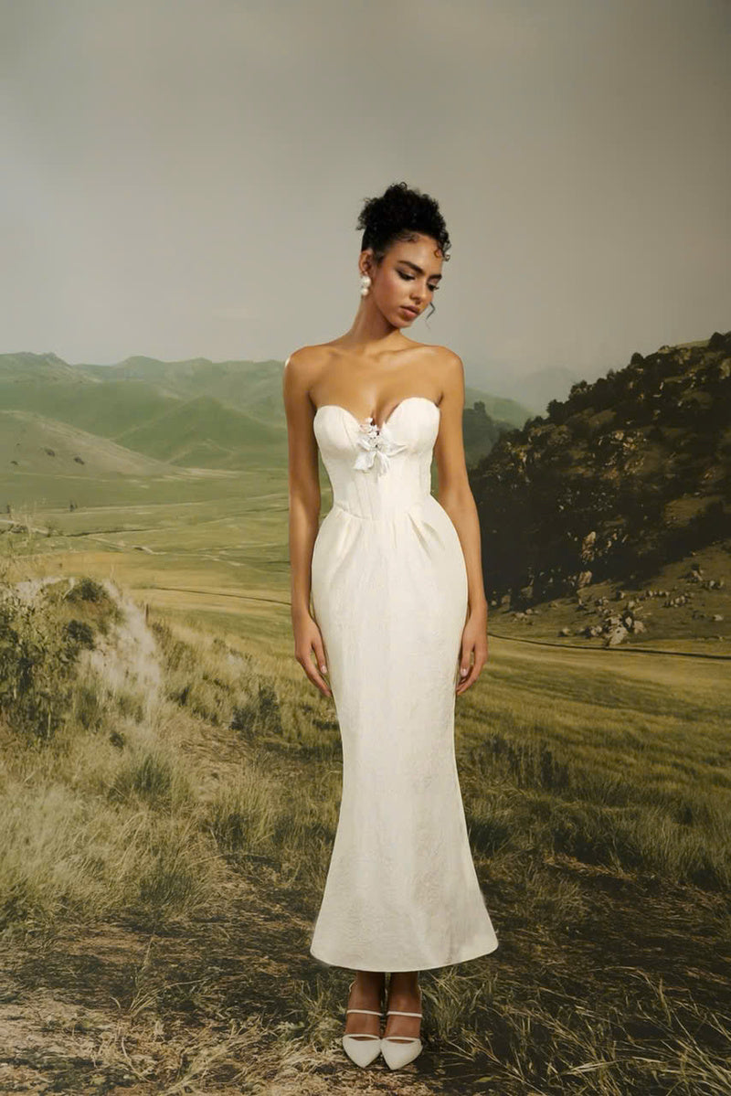 EVANGELINE STRAPLESS JACQUARD GOWN WITH CAPE - CULT MIA