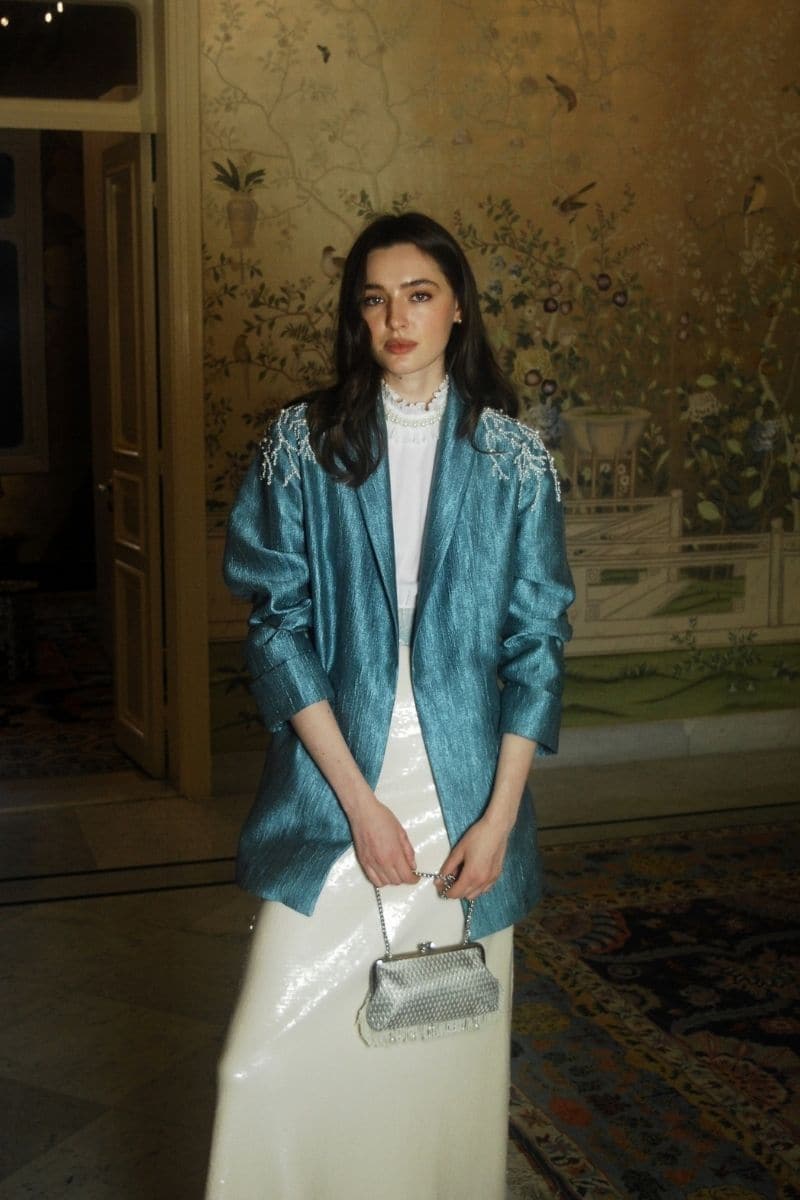 PEARL FRINGES MARQUISE SILVER HOLD ME CLUTCH | Sarah's Bag | CULT MIA