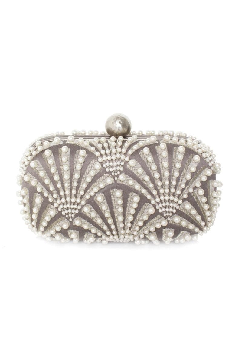 SCALLOPS SILVER EMBELLISHED PEARL BOX | Sarah's Bag | CULT MIA
