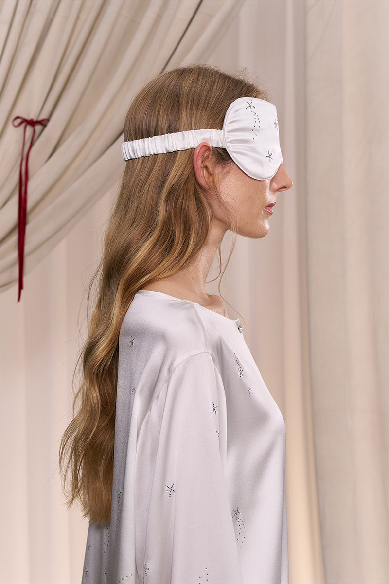 RHINESTONE EYE MASK IN WHITE AND LIGHT PURPLE - CULT MIA