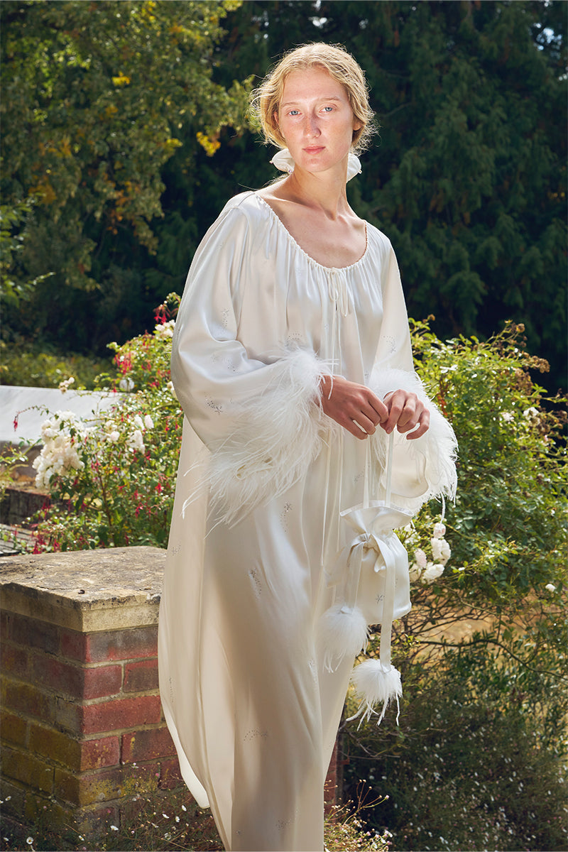 RHINESTONE AND FEATHER ROBE IN WHITE FEATHERS | CULT MIA | Not Just Pajama
