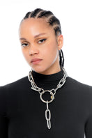 Silver Romina necklace by Silvia Gnecchi featuring a delicate chain and elegant design, showcased in the image.