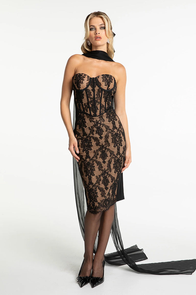 ELSA LACE DRESS IN BLACK - CULT MIA