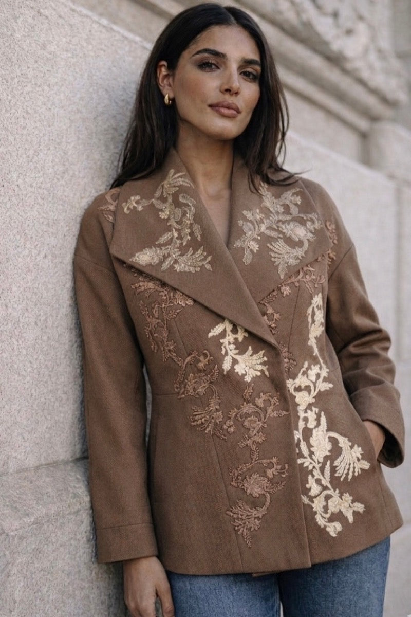 HALYCON WRAP COLLAR JACKET IN BROWN