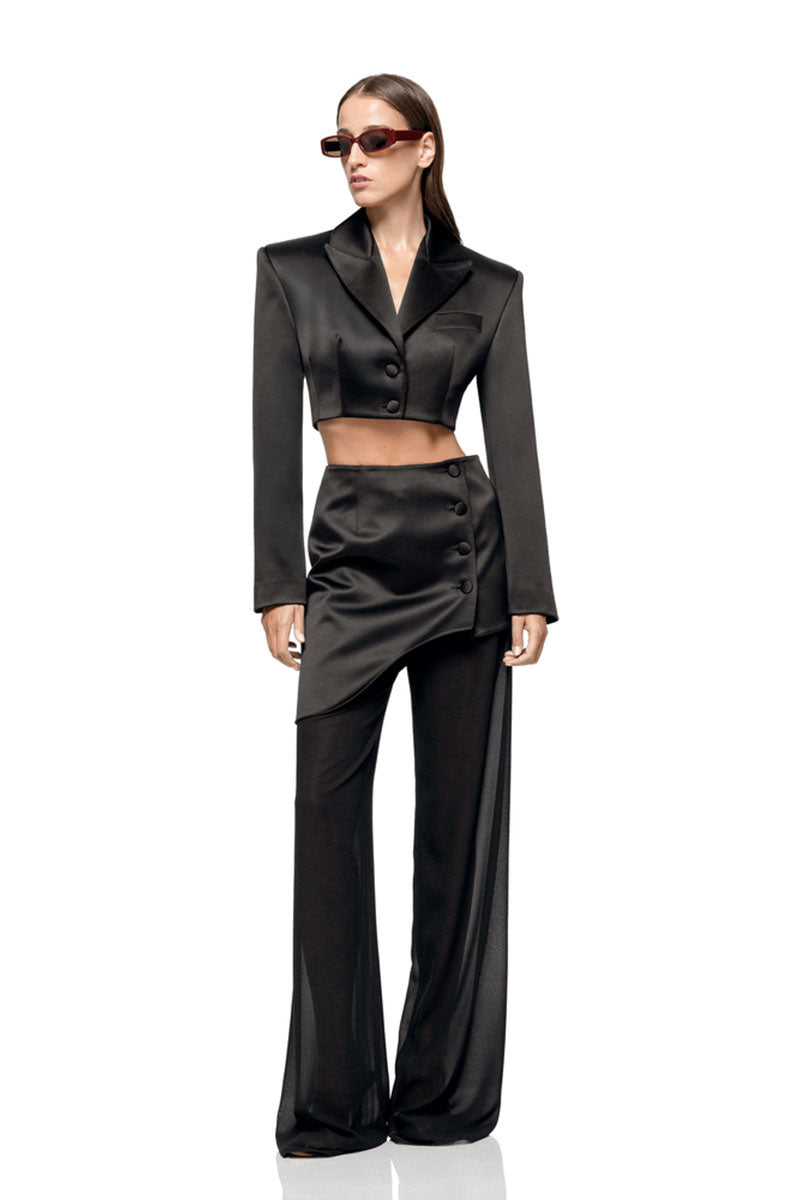 Matters LIV black blazer, stylish tailored blazer for women, featuring a sleek fit and classic design.