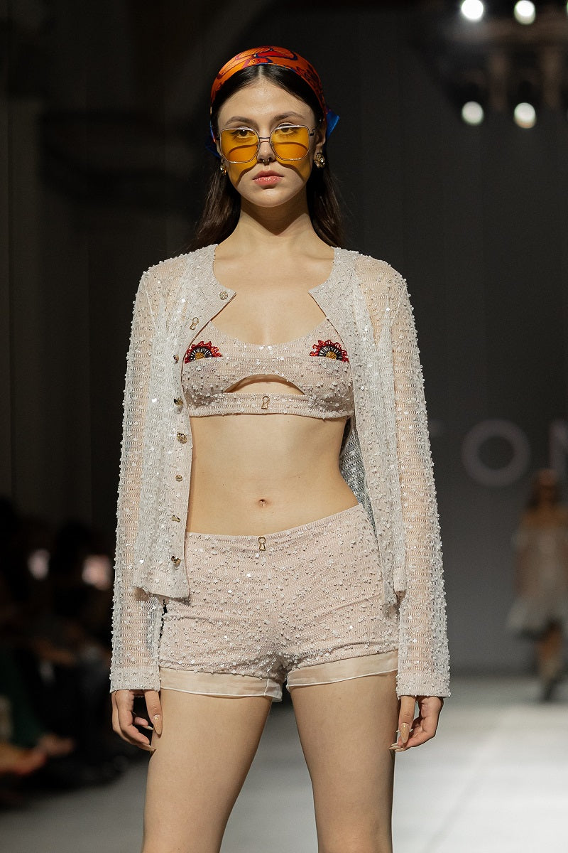 BEAD SHORTS IN MILK - CULT MIA