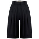 Acaria Studio black shorts featuring a relaxed fit, casual style, and comfortable fabric, perfect for everyday wear.