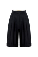 Acaria Studio black shorts featuring a relaxed fit, casual style, and comfortable fabric, perfect for everyday wear.