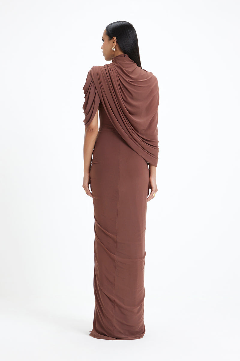 Deme By Gabriella BETH maxi dress in flowing fabric with a fitted bodice and long skirt, perfect for elegant occasions.