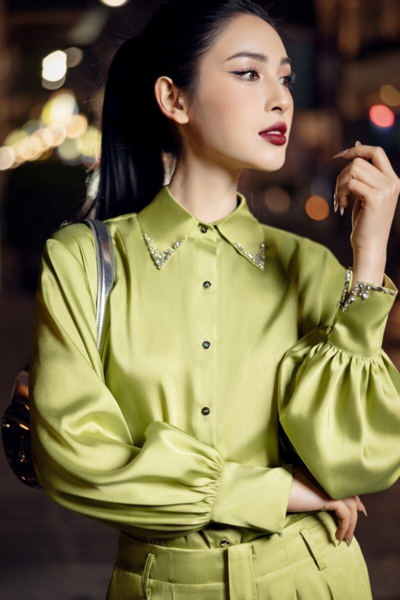 FARAH LIME GREEN SILK SATIN CRYSTAL SHIRT AND PANTS SET - CULT MIA
