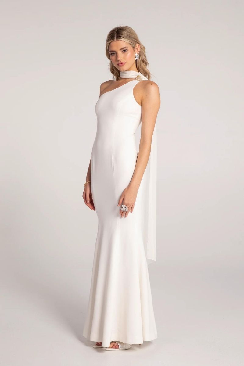 BRIELLE SILK WHITE GOWN - CULT MIA