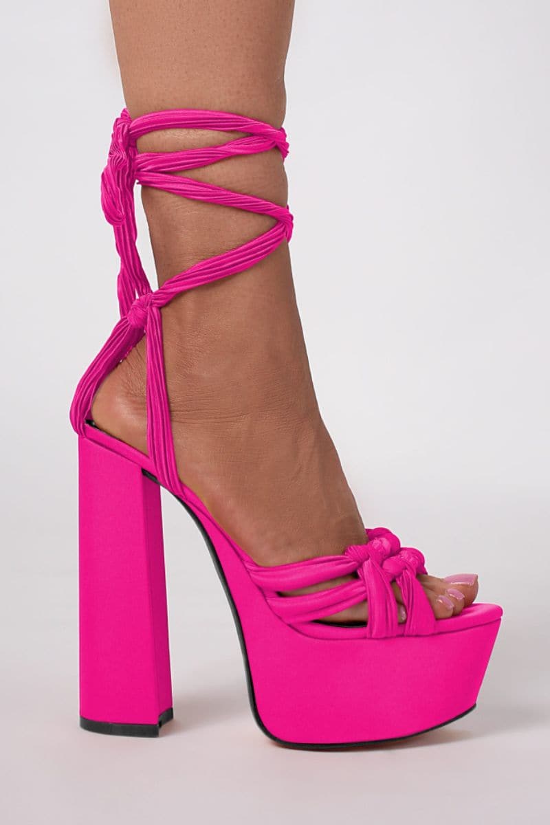 Fuchsia 10TH FLOOR Tarifa sandal in EU size 36, stylish open-toe footwear with ankle strap and block heel.