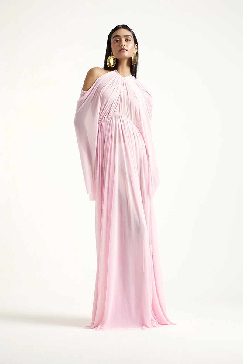fabric for flowy dress FABRICS THAT GIVES YOU PERFECT FLOWY DRESS If your dress is not flowing... you probably chose the wrong fabric These are the best fabrics to give you that soft, elegant, rich movement