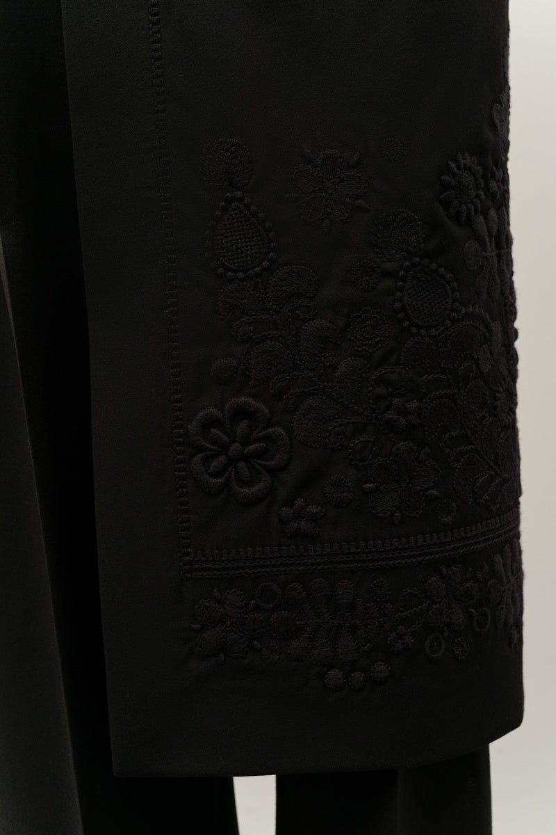 BLACK EMBROIDERED PLAKHTA MIDI SKIRT - CULT MIA