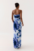 Summer Away COMO Bloom maxi dress featuring a flowy, floral design perfect for summer occasions.