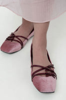 Christin Wu Annaya flats in soft pink color, stylish and comfortable women's flats with a sleek design.