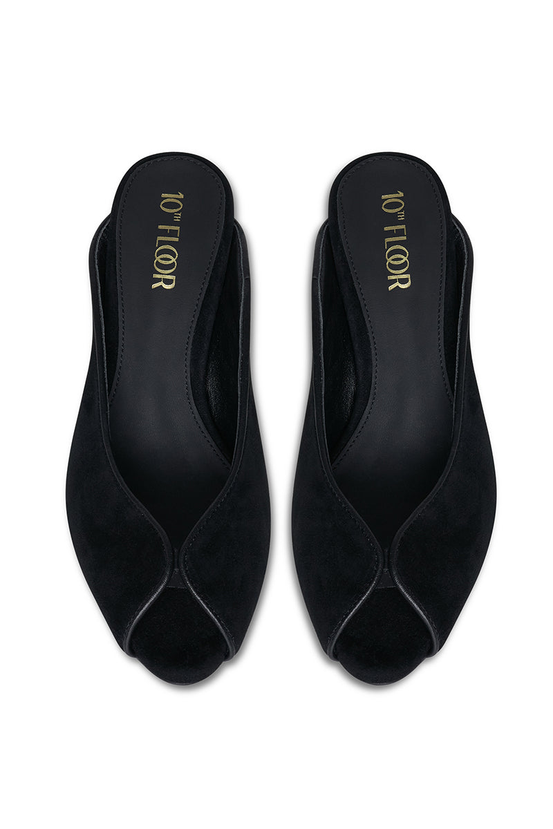 Black RIVA heel from 10TH FLOOR, stylish women’s high heel shoe with sleek design and pointed toe.