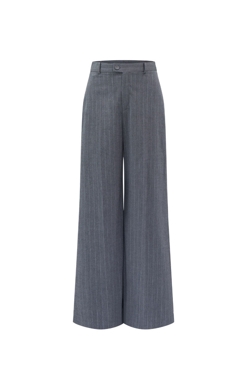 Arti Apparel Divine Pants in stylish, comfortable fit with a modern design, shown in a natural pose on a plain background.