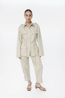 Dāl the Label canvas cotton jacket, casual outerwear with a relaxed fit, featuring a button closure and side pockets.