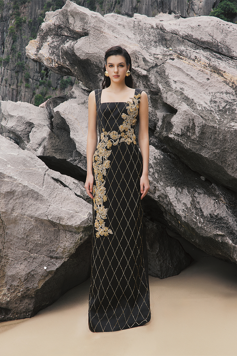 STRAPPY FISH NET CRYSTALLINE STRAIGHT DRESS - CULT MIA