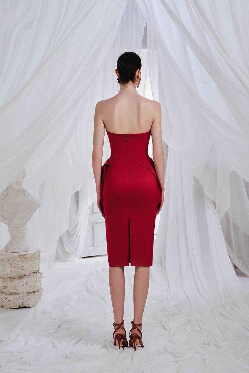 MORRIS RED PENCIL SEMI-HEART NECK ORGANDY MIDI DRESS - CULT MIA