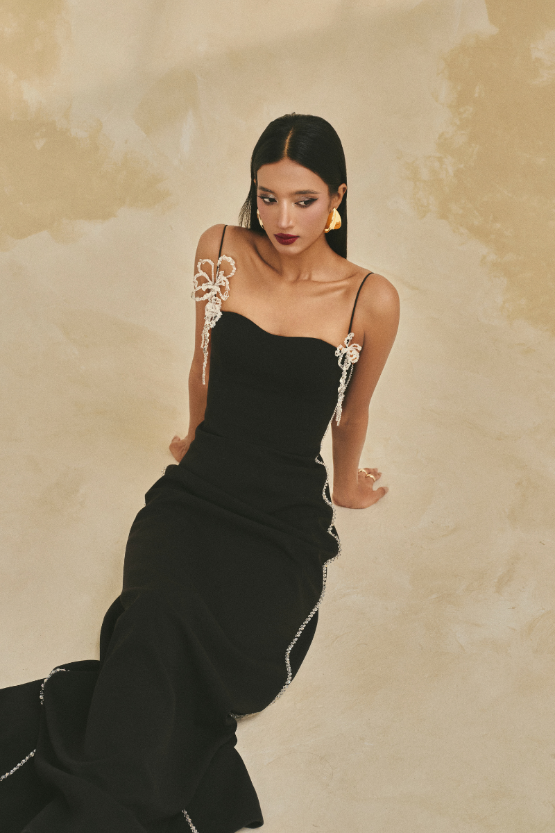 SPAGHETTI STRAP POLY CREPE MAXI DRESS | CULT MIA | L'SCARLETT SPAGHETTI STRAP POLY CREPE MAXI DRESS | CULT MIA | L'SCARLETT