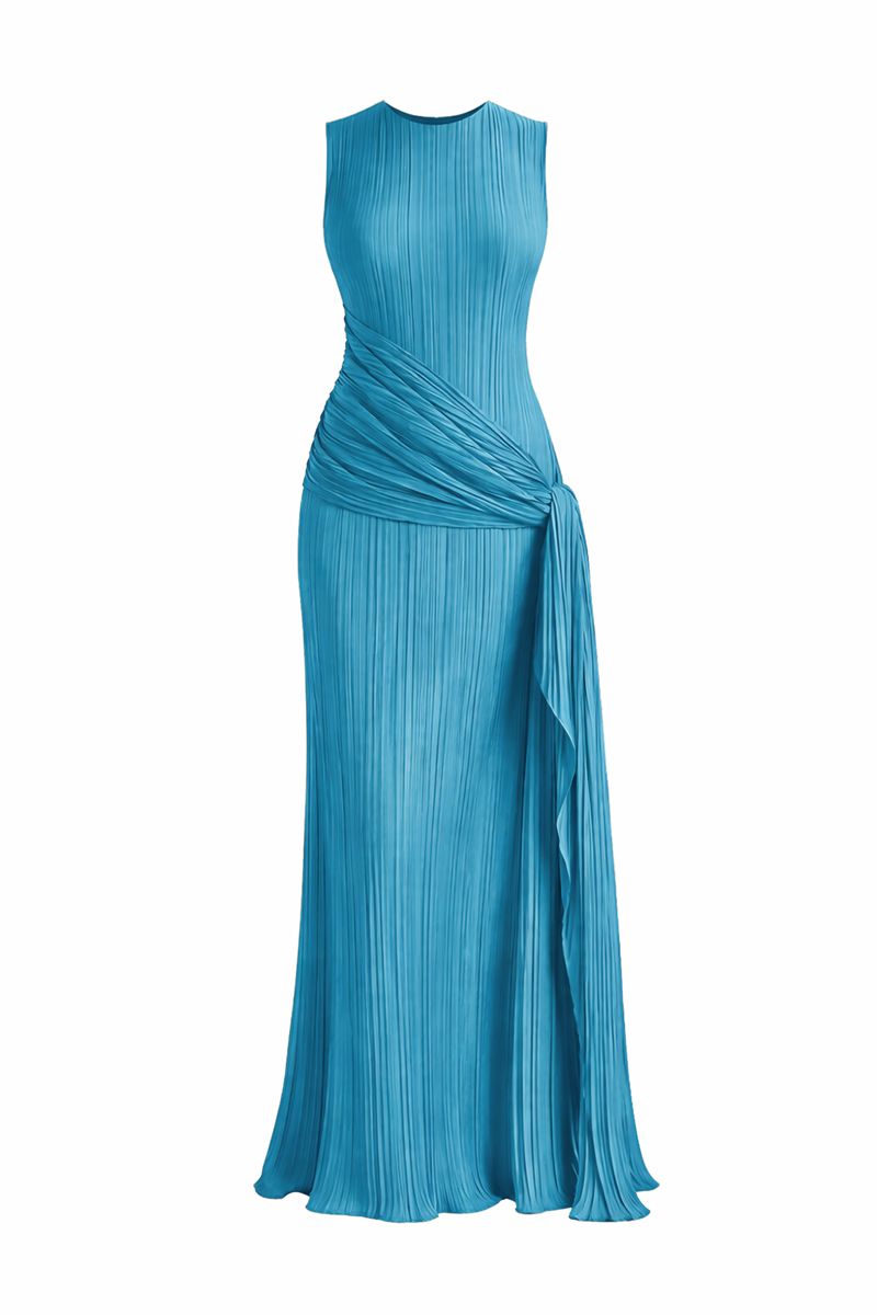 Maylé Vásquez Constate Sleeveless Maxi Dress featuring a flowing fabric and elegant design, perfect for warm-weather wear.