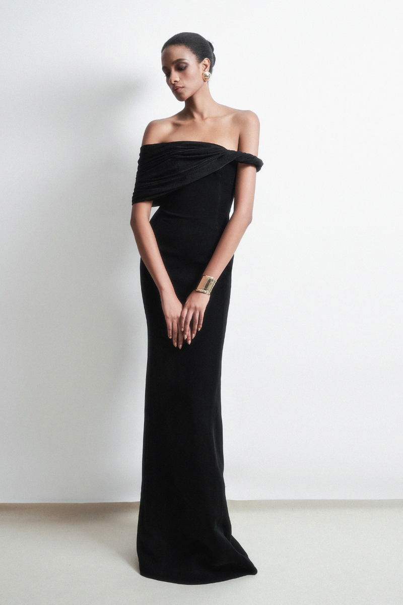 CALMING NOIR BLACK DRESS - CULT MIA