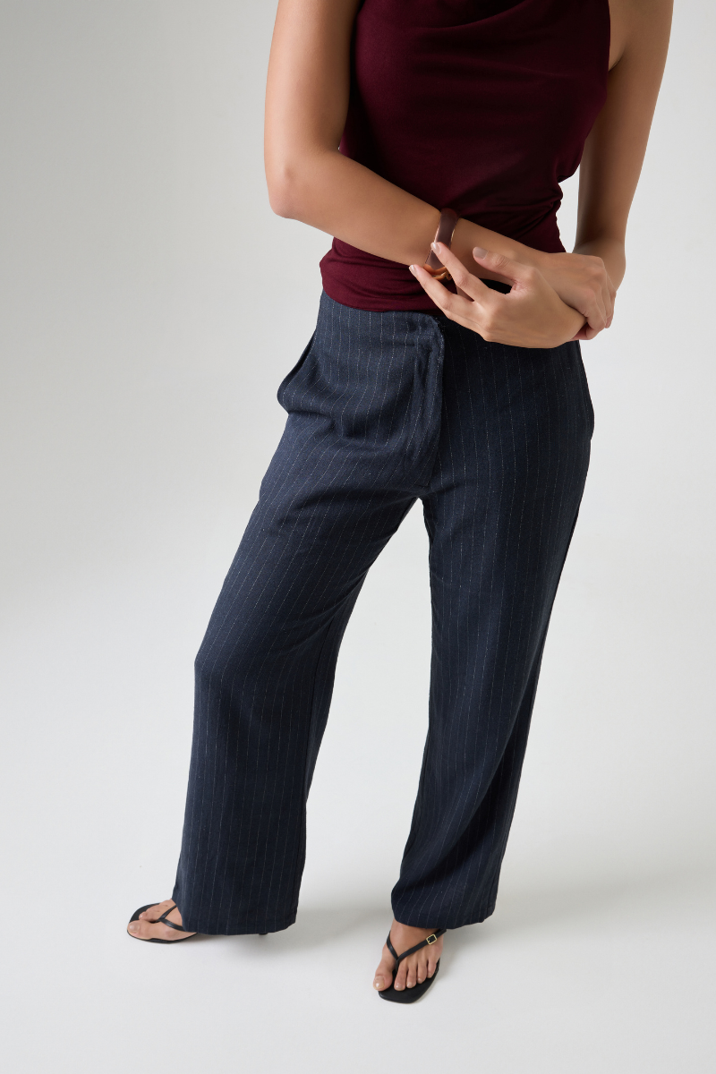 Summer Away Lucca Pants in vintage blue, stylish casual pants with a relaxed fit and comfortable fabric.