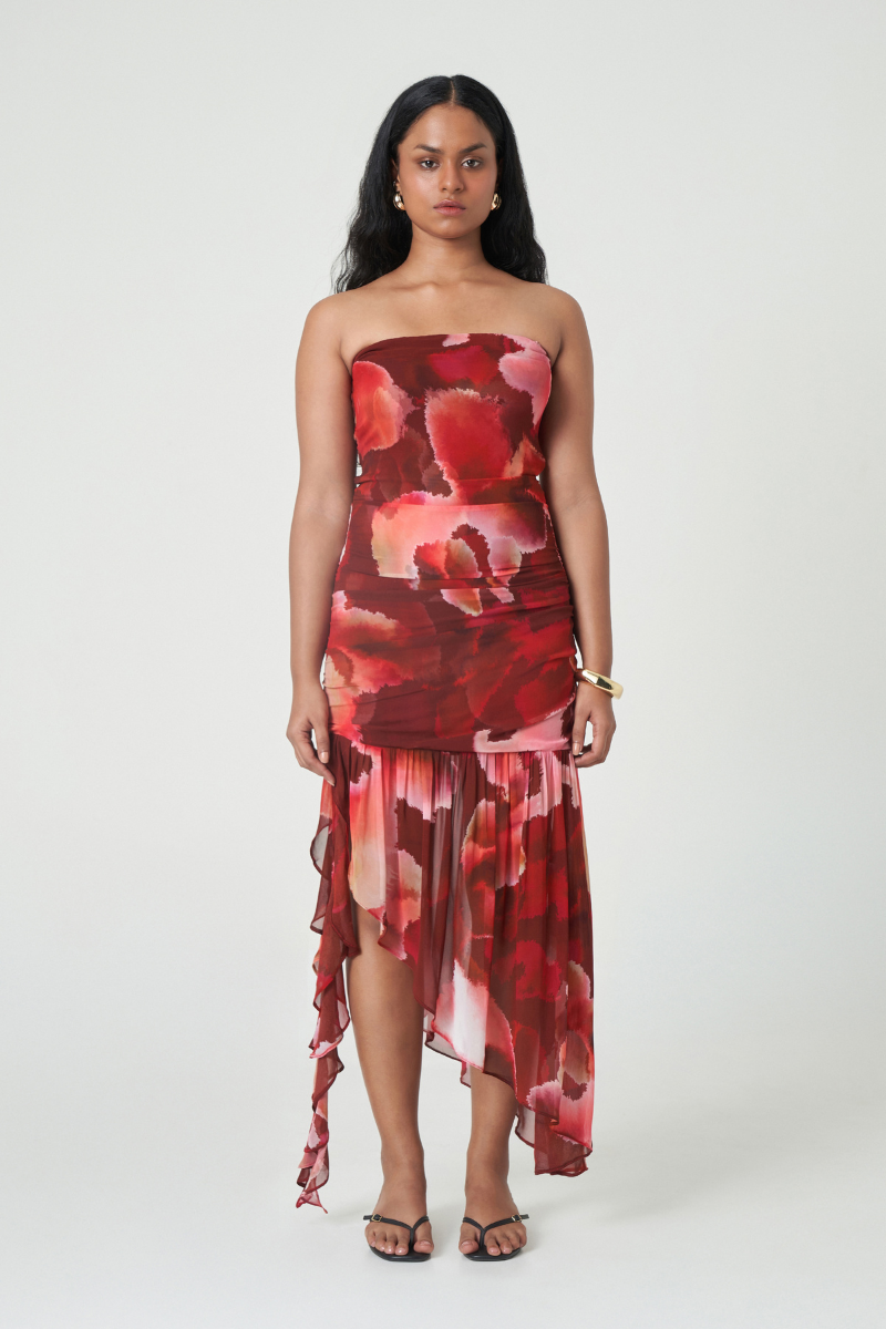 Summer Away Calais Midi Dress featuring a flowy silhouette and stylish design, perfect for casual or dressy occasions.