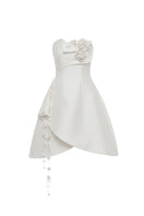 White Plan JASPONE mini dress with a stylish fit and vibrant color, shown on a model. Perfect for casual or party wear.