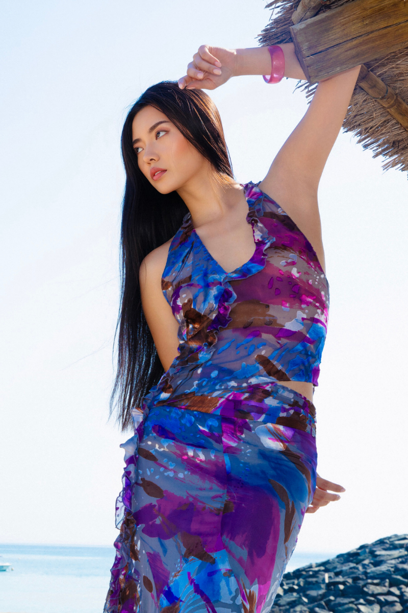 Suncillo Aura Top in a stylish design, featuring a modern silhouette and comfortable fabric, perfect for casual or dressy wear.