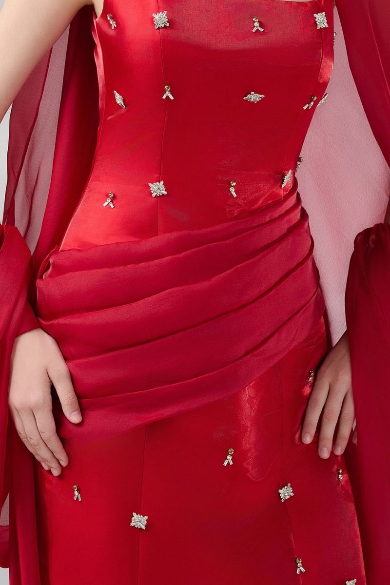 RED STRAIGHT LONG DRESS WITH HEADSCARF - CULT MIA