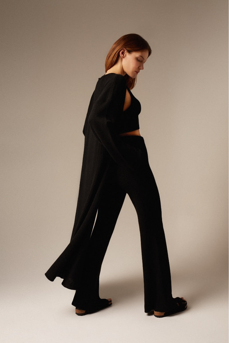 NINA CARDIGAN IN BLACK - CULT MIA