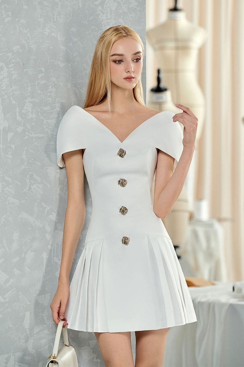 WHITE A-LINE FLARED NECKLINE MIDI DRESS - CULT MIA