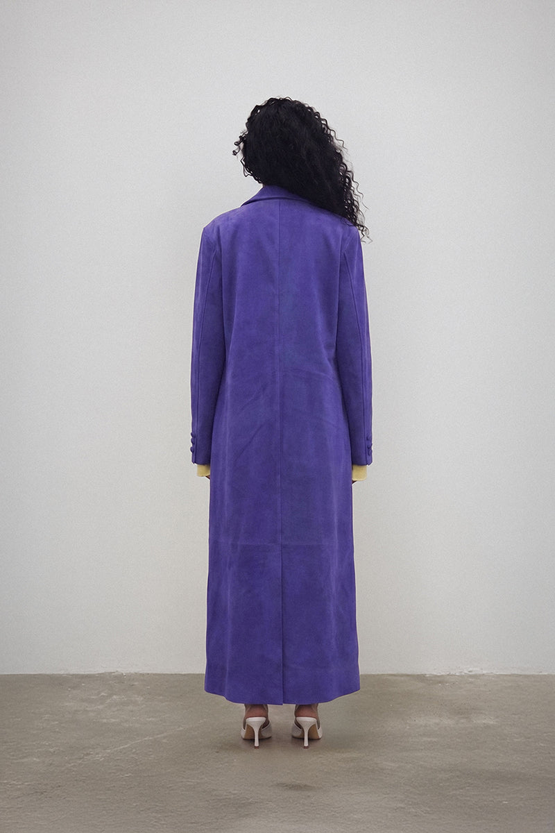 Deme By Gabriella HOSHI jacket, stylish coat with a tailored fit, featuring a sleek design and modern details.
