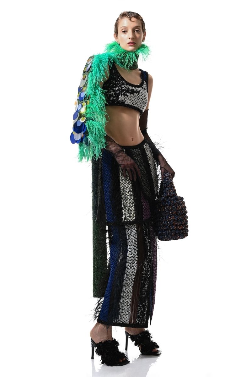 HAND KNITTED EMBELLISHED SCARF IN GREEN - CULT MIA