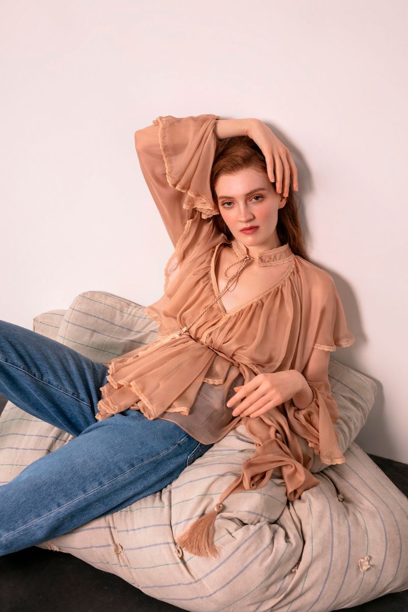 OCEAN OF THE TENDERNESS BLOUSE IN BEIGE - CULT MIA