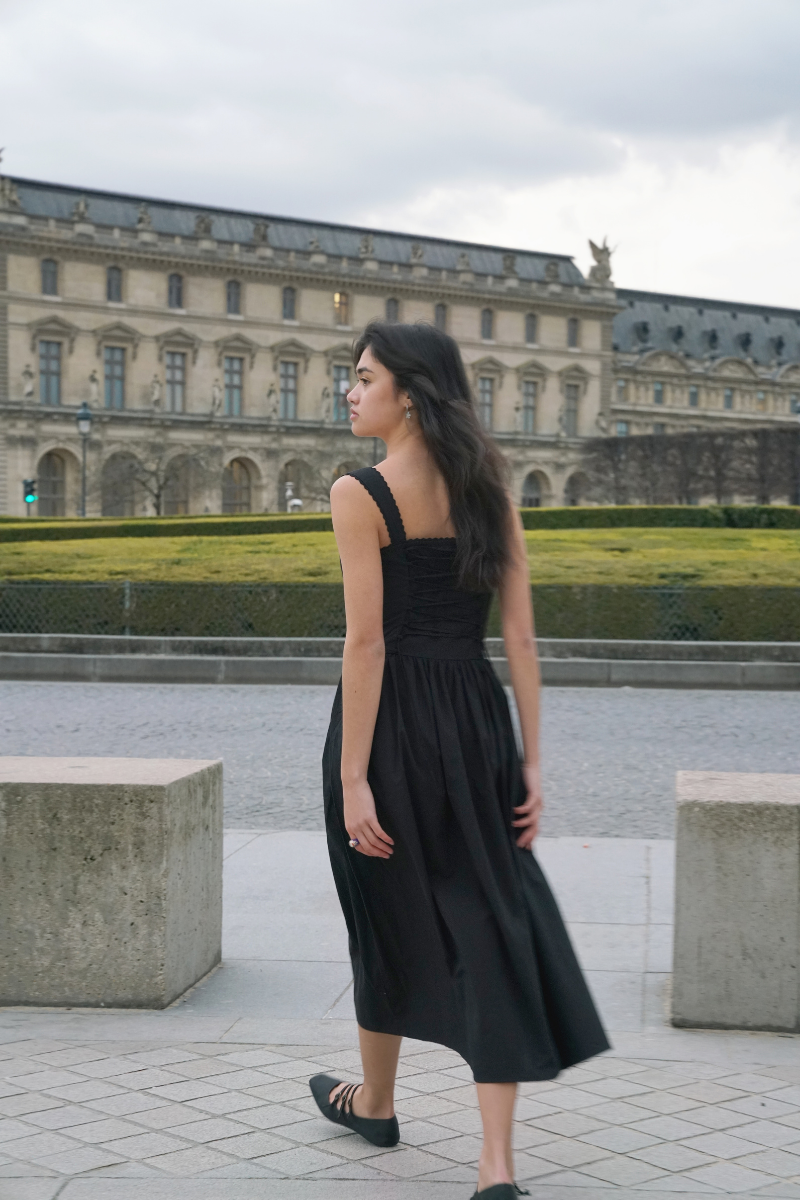 elegant midi black dress Nightbloom Pleated Midi Dress S
