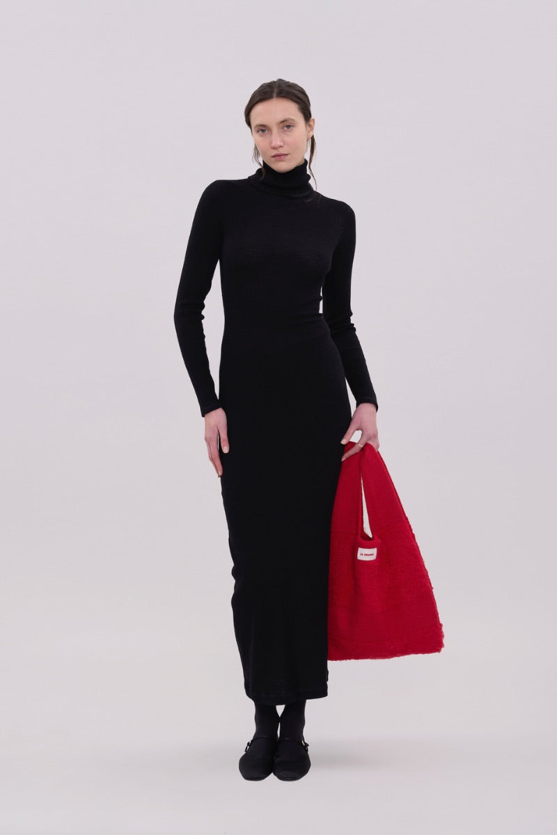 LONG SLEEVE DRESS IN BLACK - CULT MIA