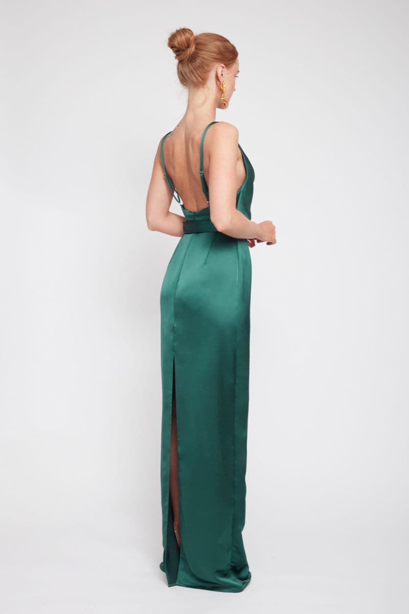 AMILA DEEP GREEN BACKLESS MAXI DRESS | CULT MIA