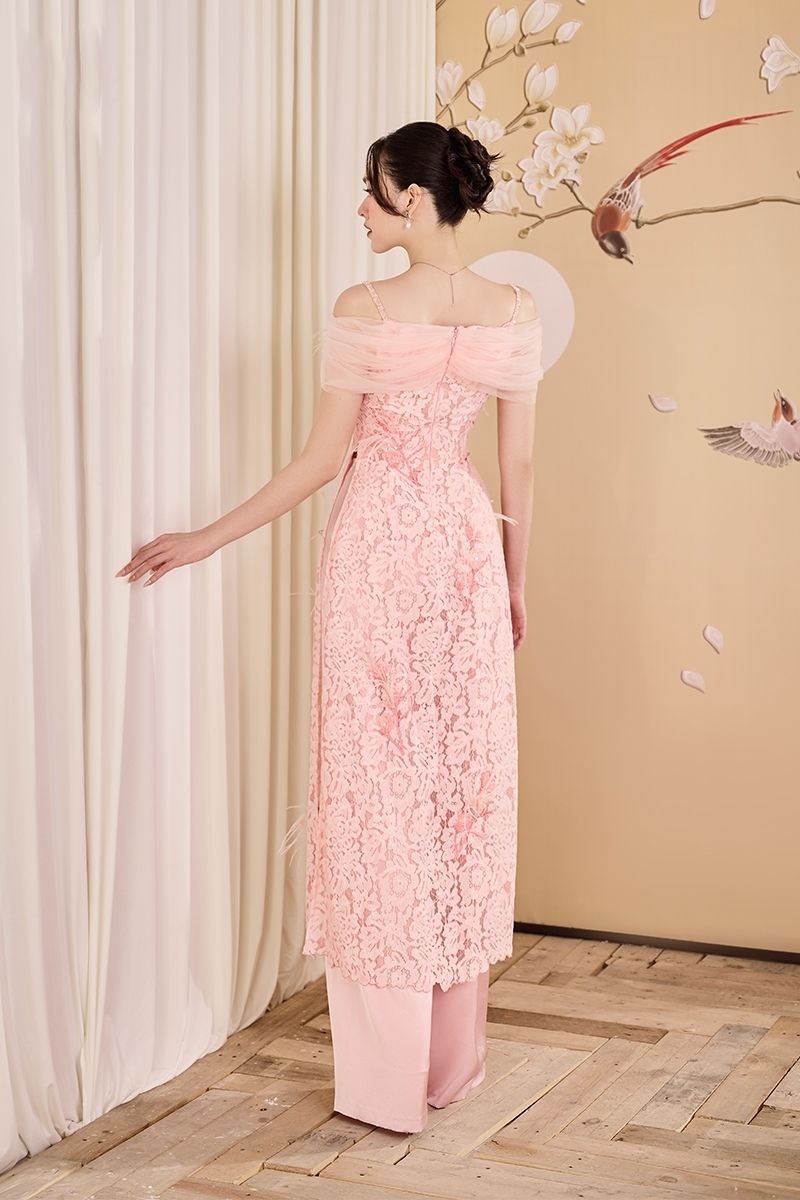 PINK LACE AO DAI CO-ORD WITH FEATHERS - CULT MIA