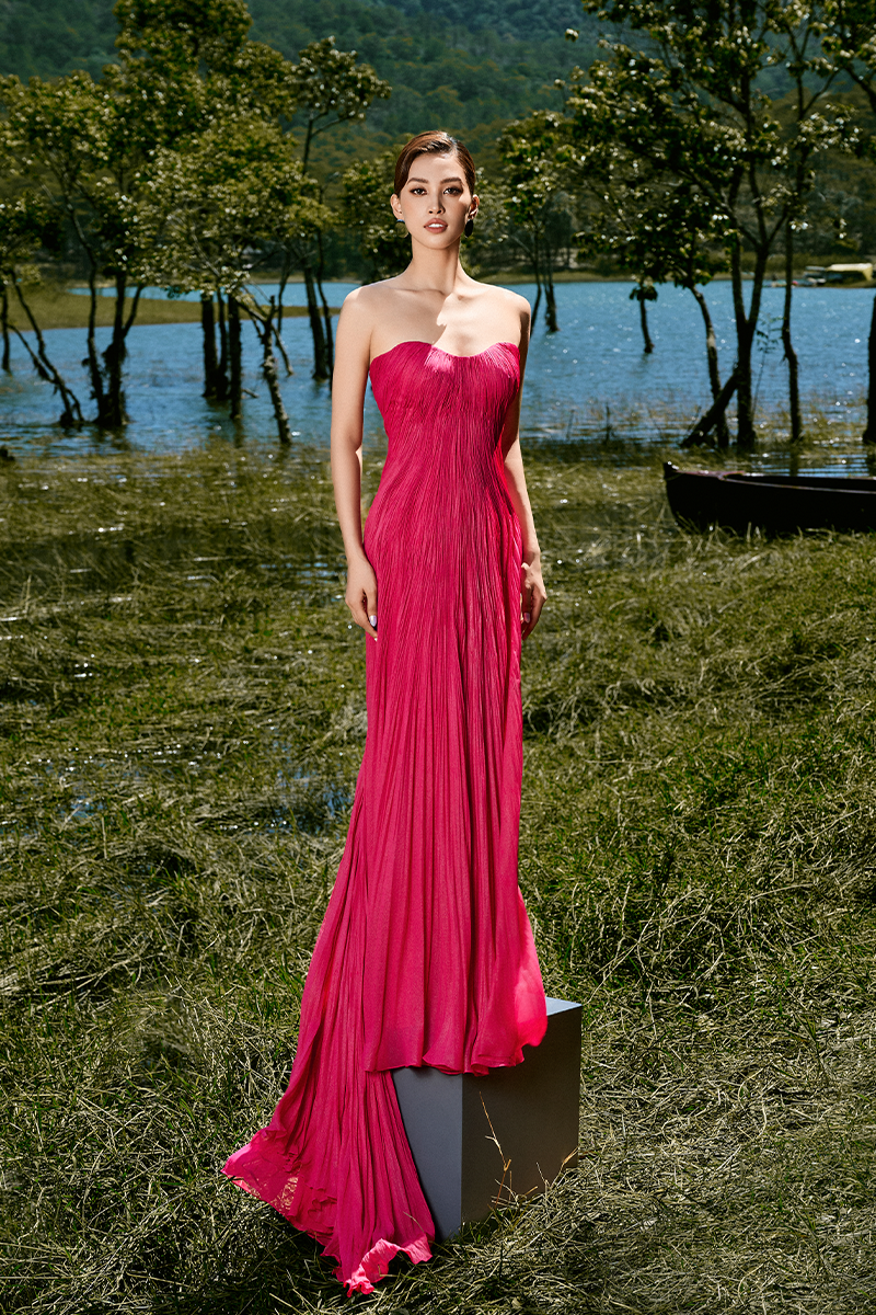 CAMELLIA PINK OFF-SHOULDER PLEATED GOWN - CULT MIA