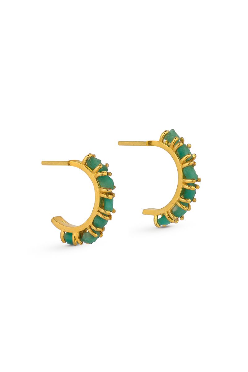 Fenomena tennis hoop earrings featuring sleek, gold-tone hoops with a sporty tennis design for stylish everyday wear.