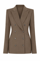Lili Blanc FORM BLAZER in classic tailored blazer style, featuring a sleek fit and neutral color, ideal for professional or casual wear.